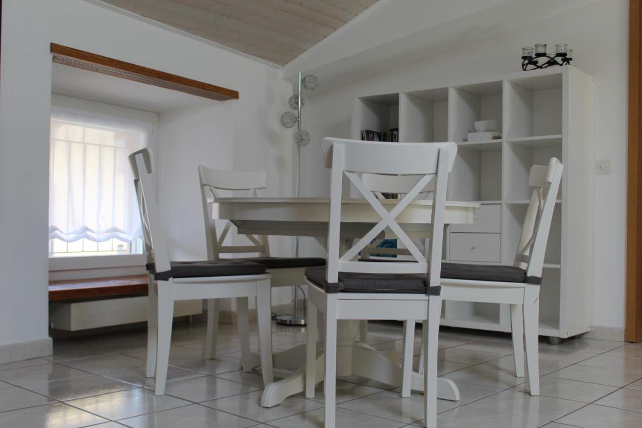Gioiacasa Apartment Novazzano ภายนอก รูปภาพ